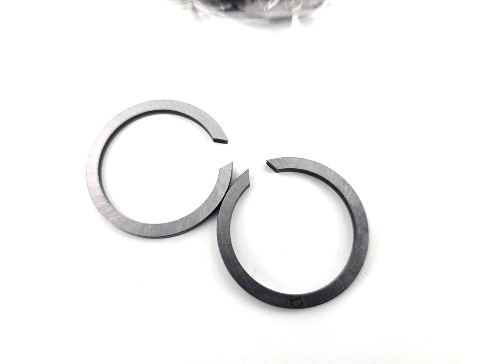 丰田陆地巡洋舰 2 件装原始设备制造商卡环 90520-31007 FJ80 FZJ80 1975-2007 — 第 1/3 张图片