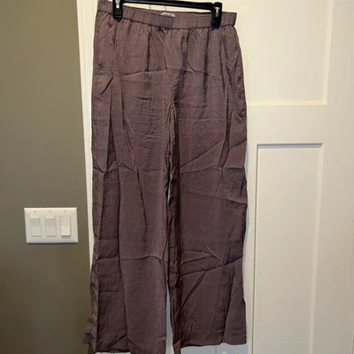 Pantalones pequeños Madewell para mujer suaves drapeados púrpura pierna ancha uva ahumada Foto 1 de 3
