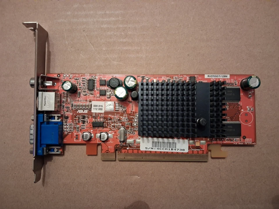 Asus RV370SE/T/128M ATI Radeon X300 SE 128MB PCIe x16 Video Card - Image 1 of 4