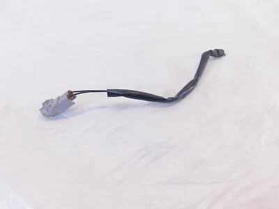 Yamaha FJR1300 FJR1300A Majesty 400 YP400 Engine Coolant Thermistor Relay Switch - Image 1 of 4