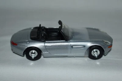 BMW Z8 James Bond 007 Corgi 1:36 (El mundo no es suficiente) gris Foto 1 de 4