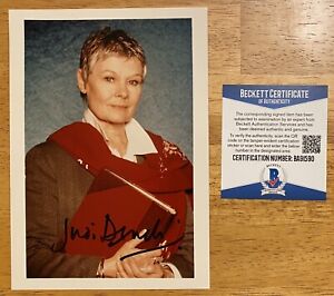 Dame Judi Dench Signed Autographed  5x7 Photo BAS Beckett Certified