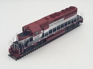 HO SCALE NEW ATHEARN RTR #8006 - EMD LEASE SD40-2 - RD#6381
