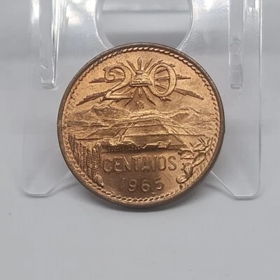 México 20 centavos brillantes 1965 Foto 1 de 2