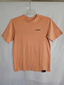 Patagonia T Shirt Responsibili Tee Shark Graphic Loveland Aquarium Size Small - Picture 1 of 11