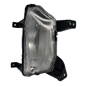 2022-2024 Chevy Equinox Halogen Fog Light Left Driver #85107675 - Picture 1 of 6