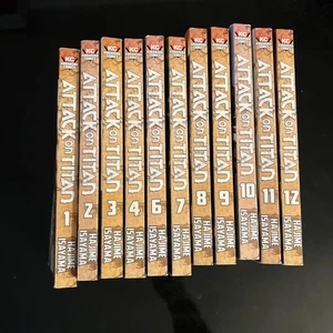 Attack On Titan Manga Vol 1-4,6-12 Paperback Books English Version NO VOLUME 5 - Picture 1 of 17