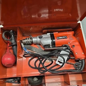 Trapano a percussione rotativo con filo Hilti TM-7SII VSR - Foto 1 di 4