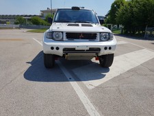 mitsubishi pajero evolution