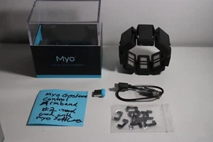 Thalmic Labs/North Myo Gesture Control Armband + Dongle Clips And Cable #2 - Photo 1 sur 8