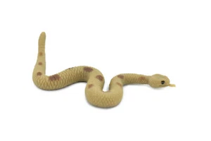 Rattlesnake, Rubber Snake, Realistic Hand Painted Toy Model 2 1/2" F1517 B103 - Picture 1 of 7