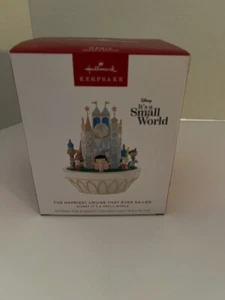 Hallmark Disney It's A Small World 2024 Happiest Cruise Ever NEU Sound & Motion - Bild 1 von 1