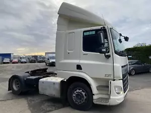 2015/65 CF 4X2 SLEEPER CAB TRACTOR UNIT (400 BHP). AUTOMATIC GEARBOX - Picture 1 of 18