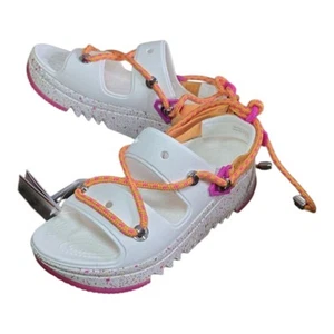 Crocs Hiker Xscape Festival Plateau Sandalen weiß pink Damengröße 10 Herren 8 neu - Bild 1 von 14