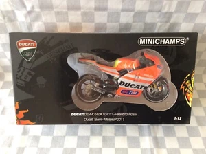 1/12 Minichamps 122 111046 Rossi Ducati Desmosedici GP 11.1 Moto GP 2011  - Bild 1 von 4