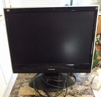 ViewSonic VX1932WM LED 19 Inch Energy Efficient LCD Computer Monitor - Image 1 of 2