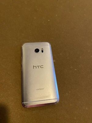 HTC 10 - 32GB - Glacier Silver (Unlocked) 99HAJC005-00 Smartphone - Image 1 of 2