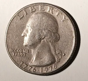 1776-1976D "FILLED D" BICENTENIAL WASHINGTON QUARTER. RARE MINT ERROR - Picture 1 of 4