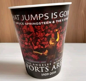 Bruce Springsteen Cup La discarica che salta LA Mem. Arena sportiva ultimo concerto 2016 - Foto 1 di 6