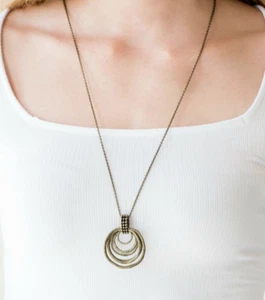 Paparazzi Necklace - Rippling Relic - Brass - Picture 1 of 6