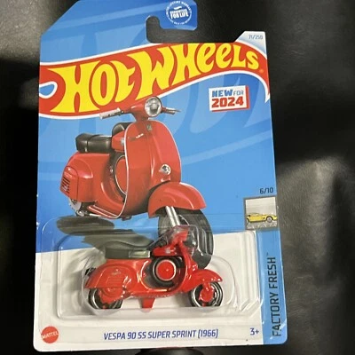 Hot Wheels Vespa 90 SS Super Sprint 1966 Red #71 71/250 - 2024 Factory Fresh - Image 1 of 4