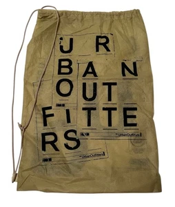 Bolso con cordón beige reutilizable con logotipo de Urban Outfitters - Imagen 1 de 6