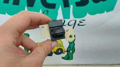 Dodge Stratus 2000 interruptor de bloqueo del lado del conductor delantero (LF)  Foto 1 de 2