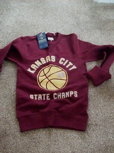 BNWT NEXT BOYS/ MENS BURGUNDY SWEATSHIRT / JUMPER KANSAS CITY LOGO SZ XS 35" CH - Picture 1 of 2
