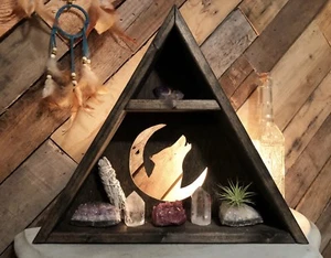Howling Wolf Shelf*Wood crystal Shelf*rustic Shelf - Picture 1 of 1