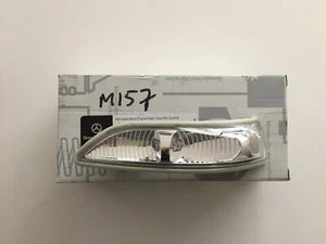 GENUINE NEW MERCEDES W169 A CLASS RH MIRROR REPEATER INDICATOR LAMP A1698200621 - Picture 1 of 3