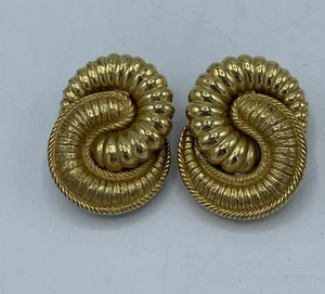 Vintage Christian Dior Gold Tone Knot Clip On Earrings - Picture 1 of 6