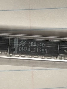LOGICA SCHOTTKY TTL BASSA POTENZA, 74LSxx, LS1xx, LS2xx, LS3xx, LS4xx, LS5xx, LS6xx - Foto 1 di 4