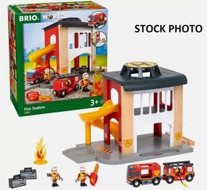 BRIO 33833 FEUERWACHE für Thomas und Freunde etc Holzeisenbahn Zugset - Bild 1 von 9