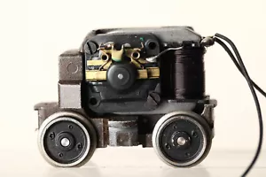 Märklin H0 Ersatzteil für E 120 001-3 DB Motor Getriebe Achsen (311127) E5908E - Bild 1 von 4