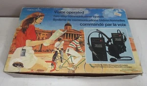2 REALISTIC TCR-500 21-400 PORTABLE RADIO TRANCEIVER WITH HEADSET + BOX & MANUAL - Picture 1 of 4