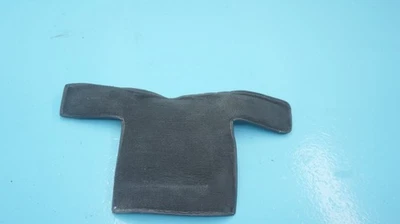 MERCEDES--BENZ R107 450SL 560SL 380SL, ALFOMBRILLA CENTRAL TRASERA NEGRA Foto 1 de 4