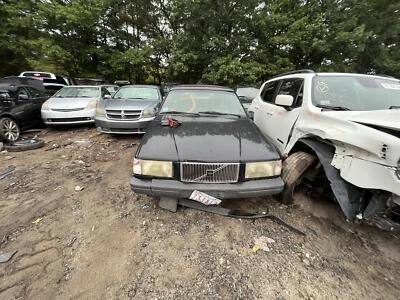 Fender VOLVO 940 destro 91 92 93 94 95 - Imagem 1 de 4