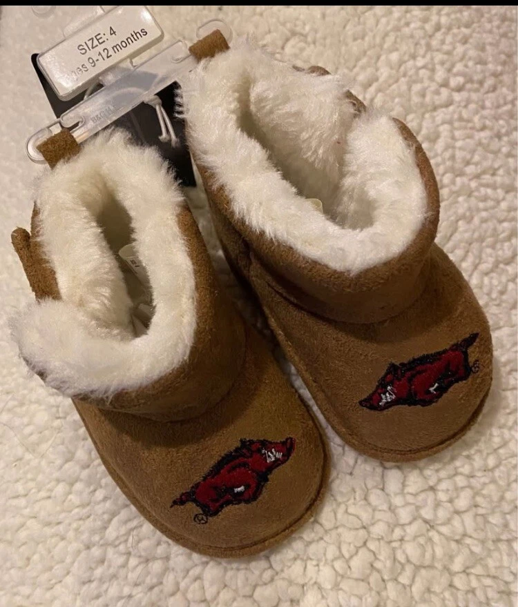 *Nuevo con etiquetas Zapatilla/Botines Infantiles Razorback (Talla 4)(9/12 meses) Foto 1 de 1