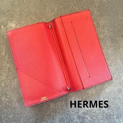 Funda para portátil de cuero HERMES usada interior roja exterior negra Foto 1 de 4