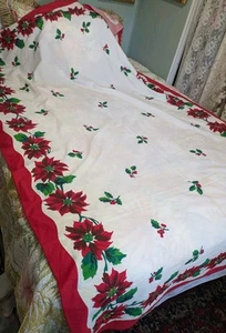 Vintage 59 X 96 Rectangular Red Green Christmas Poinsettia Fabric Tablecloth - Picture 1 of 4