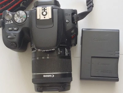 Canon - Cámara réflex digital EOS Rebel SL2 con lente EF-S 18-55 mm IS STM - negra Foto 1 de 4