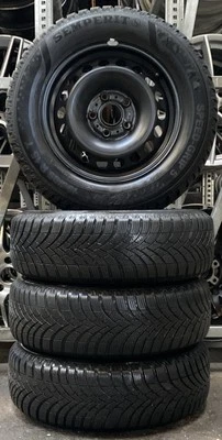 4 Orig VW Winterräder 195/65 R15 91T Golf 6 7 5Q0601027BA/AT 2625 - Bild 1 von 3