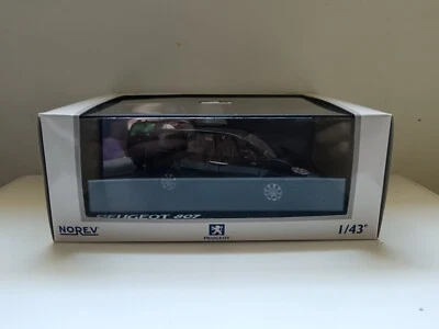 Peugeot 807 Noir Norev / Boitage Peugeot 1/43 - Photo 1/4