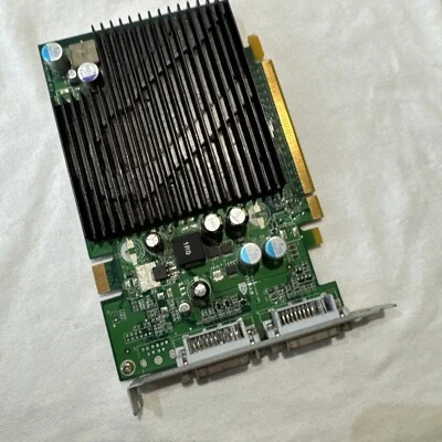 NVIDIA GeForce 7300 GT with 128Mb of GDDR3 memory and two dual-link DVI ports - Image 1 of 4
