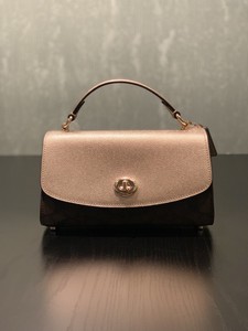 Las mejores ofertas en Bolsos y carteras Coach Outlet Marrón para Mujeres |  eBay