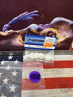 AIRTRONICS 99445 Servo Gear Set For:94631/635 New Unopened Package 🇺🇸 Shipped - Image 1 of 3