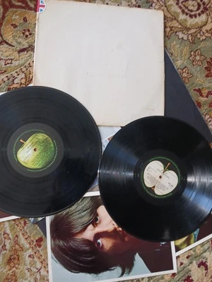 Beatles * White Album * MONO * Top load *UK* 1968 * MEGA RARE 2 KT TAX * VG / VG - Image 1 of 4