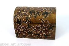 vintage Decor Beautiful Hand Painted Wooden Box vintage collectible. G62-190 US