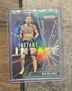 Max Holloway Instant Impact Insert #4 Green Prizm - 2021 Panini Prizm UFC Debut - Picture 1 of 2