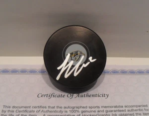 Luke Schenn Autographed Signed Nashville Predators Puck COA Bright Silver Pen - Picture 1 of 1